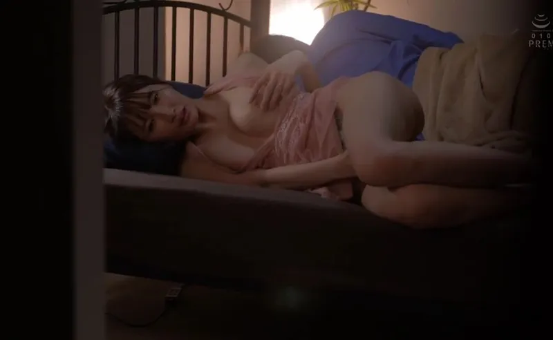 đưa sếp say xỉn về nhà, cậu nhân viên số hưởng húp được vợ yêu sếp xinh dâm