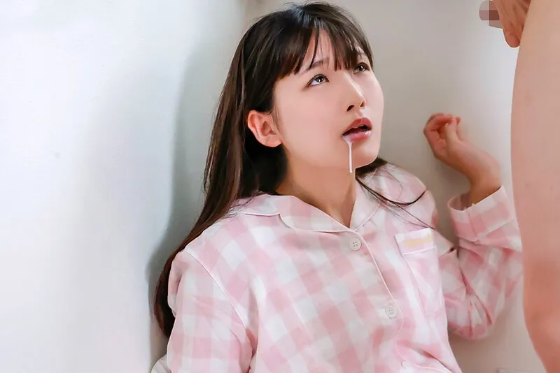 Anh trai ghen khi em người yêu có em ghệ nên luôn bắt em ấy làm tình